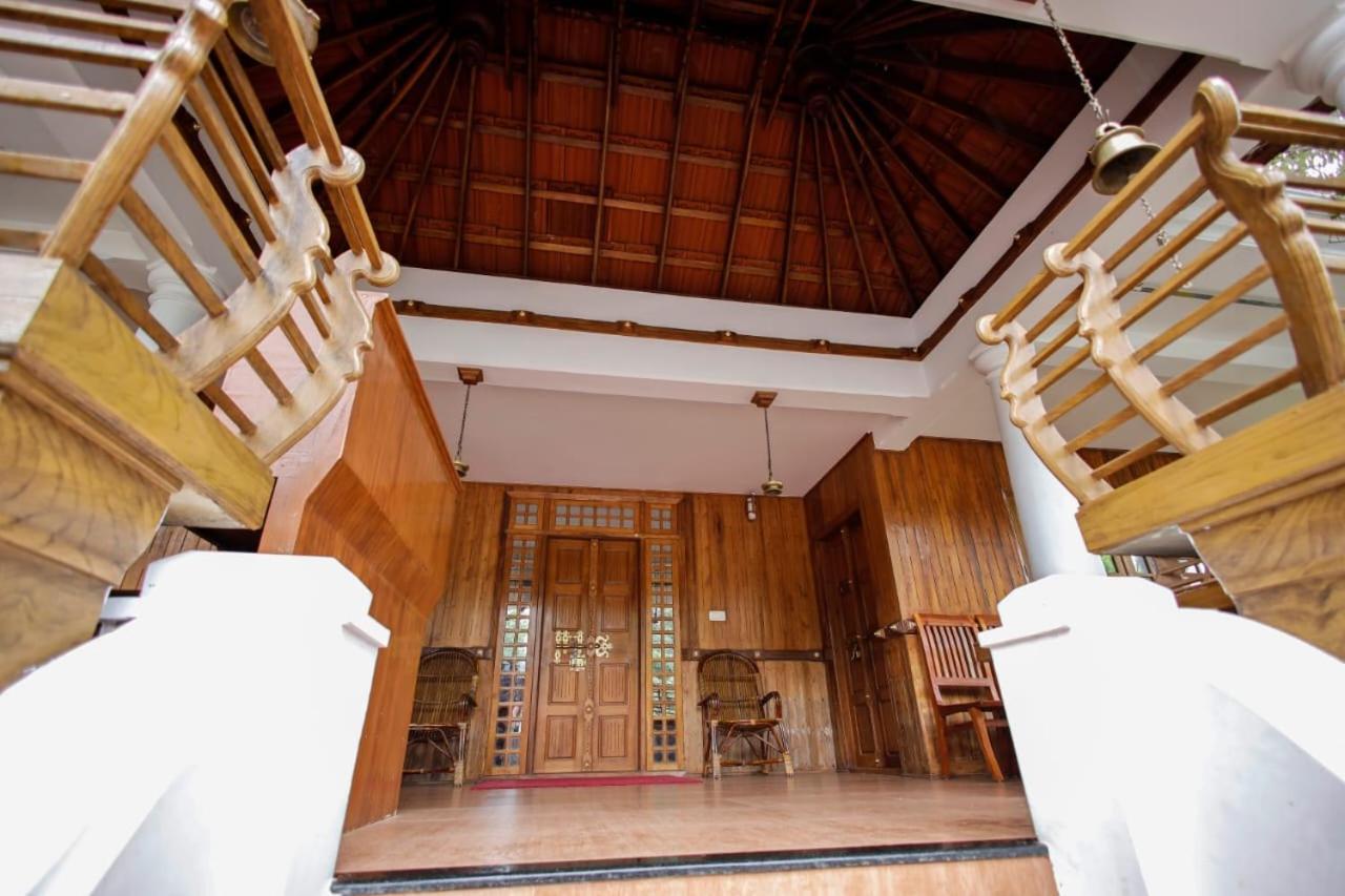 Periyar Heritage 提喀迪 外观 照片